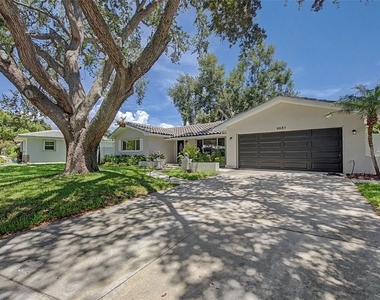 6685 121st Street - Photo Thumbnail 2