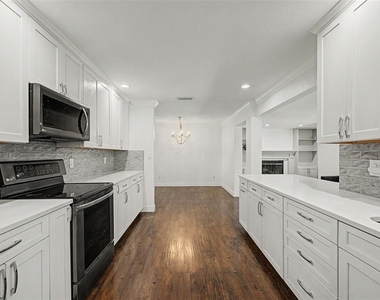 6685 121st Street - Photo Thumbnail 5