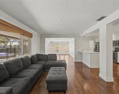 6685 121st Street - Photo Thumbnail 10