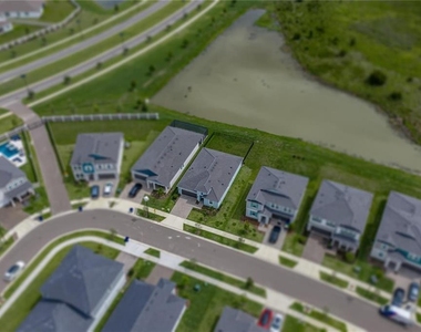 10368 Fieldstone Myrtle Way - Photo Thumbnail 5