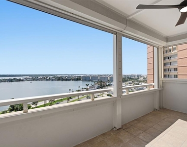 17920 Gulf Boulevard - Photo Thumbnail 15