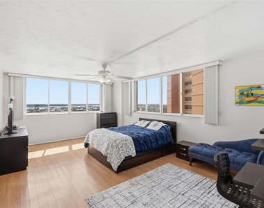 17920 Gulf Boulevard - Photo Thumbnail 23