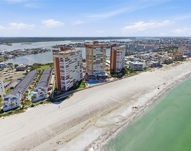 17920 Gulf Boulevard - Photo Thumbnail 32