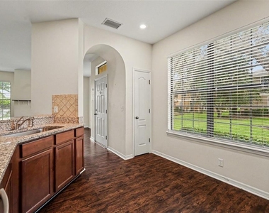 5520 Kinglethill Drive - Photo Thumbnail 3