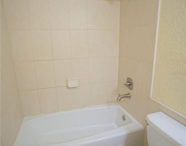 3416 Picwood Road - Photo Thumbnail 17
