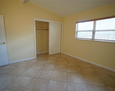 3416 Picwood Road - Photo Thumbnail 4