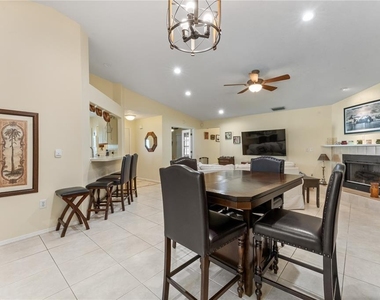 3312 60th Avenue W - Photo Thumbnail 10