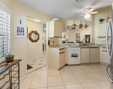 3312 60th Avenue W - Photo Thumbnail 8