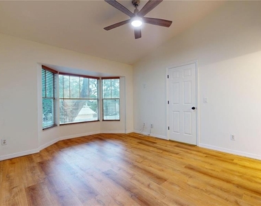315 S Edison Avenue - Photo Thumbnail 16