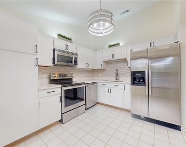 315 S Edison Avenue - Photo Thumbnail 12