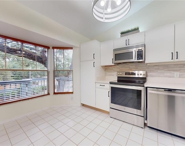 315 S Edison Avenue - Photo Thumbnail 11