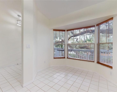 315 S Edison Avenue - Photo Thumbnail 14