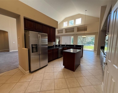 1754 Fircrest Ct - Photo Thumbnail 11