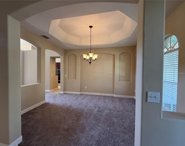 1754 Fircrest Ct - Photo Thumbnail 2