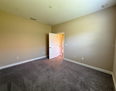 1754 Fircrest Ct - Photo Thumbnail 9