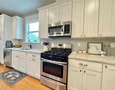 1408 E Powhatan Avenue - Photo Thumbnail 23