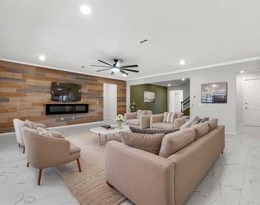 12919 Willow Grove Drive - Photo Thumbnail 21