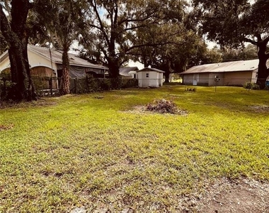 3210 Laurel Lane - Photo Thumbnail 30