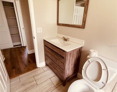3210 Laurel Lane - Photo Thumbnail 18
