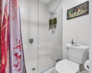 736 Island Way - Photo Thumbnail 37