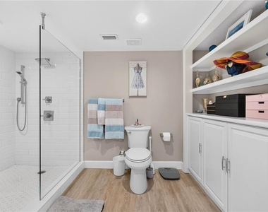 736 Island Way - Photo Thumbnail 44