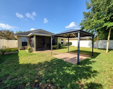 10737 Standing Stone Drive - Photo Thumbnail 18