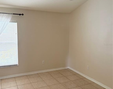 24312 Silkbay Court - Photo Thumbnail 6