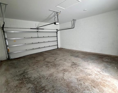 7081 Rosy Sky Avenue - Photo Thumbnail 12