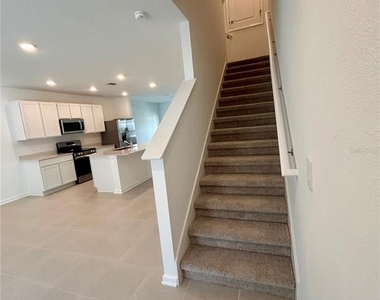 7081 Rosy Sky Avenue - Photo Thumbnail 10