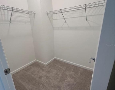 7081 Rosy Sky Avenue - Photo Thumbnail 5