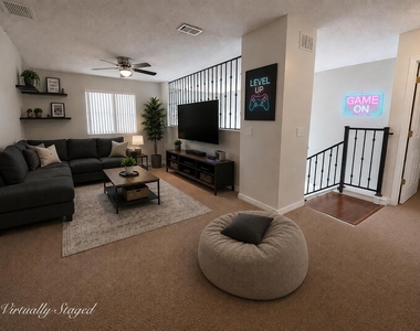 330 Aldershot Court - Photo Thumbnail 6