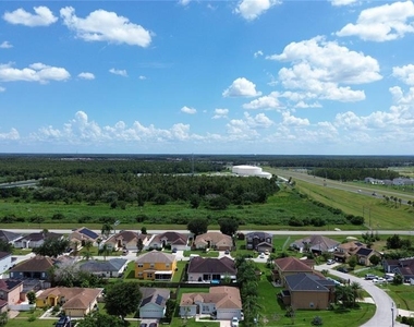 330 Aldershot Court - Photo Thumbnail 43