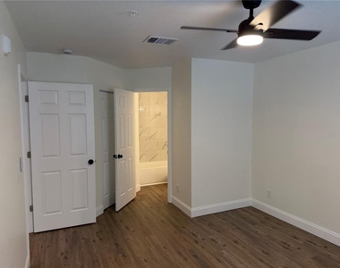 3024 Parkway Boulevard - Photo Thumbnail 5