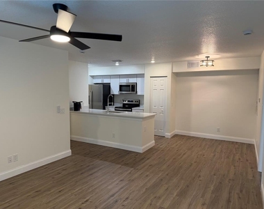 3024 Parkway Boulevard - Photo Thumbnail 3