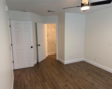 3024 Parkway Boulevard - Photo Thumbnail 4