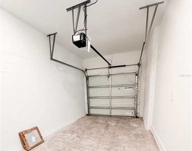 2768 Pierr St - Photo Thumbnail 10