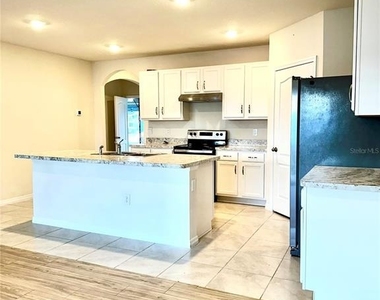 939 Sun Burst Road - Photo Thumbnail 7