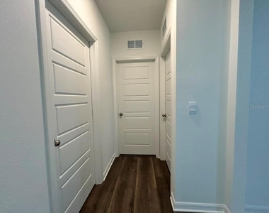 4952 Kaia Avenue - Photo Thumbnail 16