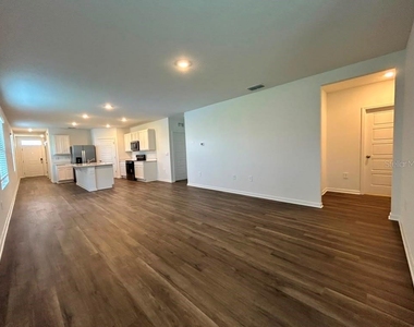 4952 Kaia Avenue - Photo Thumbnail 10