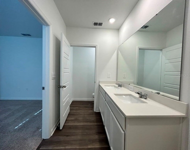 4952 Kaia Avenue - Photo Thumbnail 13