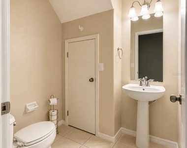 5460 Quarry Rock Road - Photo Thumbnail 6