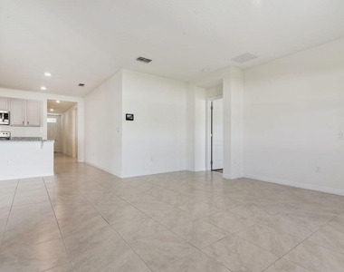 5235 Mahogany Drive - Photo Thumbnail 12