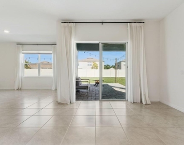 5235 Mahogany Drive - Photo Thumbnail 9