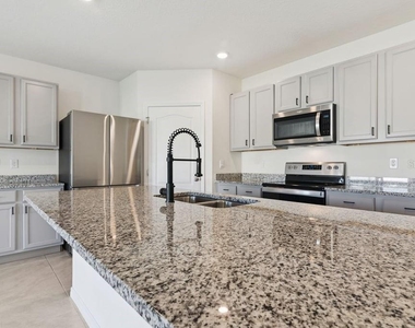5235 Mahogany Drive - Photo Thumbnail 5