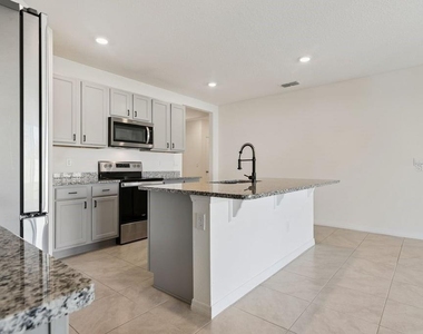 5235 Mahogany Drive - Photo Thumbnail 7