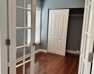2047 Dixie Belle Drive - Photo Thumbnail 3