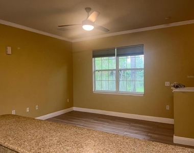 341 Southern Pecan Circle - Photo Thumbnail 14