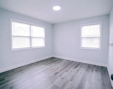 665 23rd Avenue S - Photo Thumbnail 5