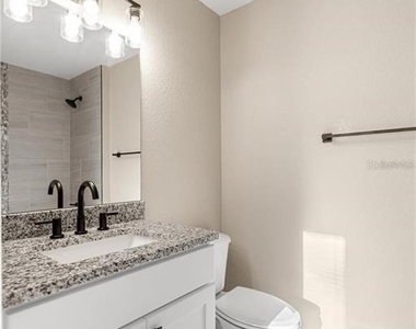 5795 Nw 11th Place - Photo Thumbnail 14