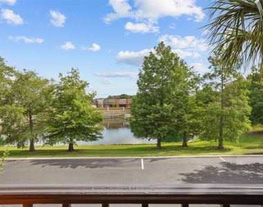 561 Telfair Square Court - Photo Thumbnail 31